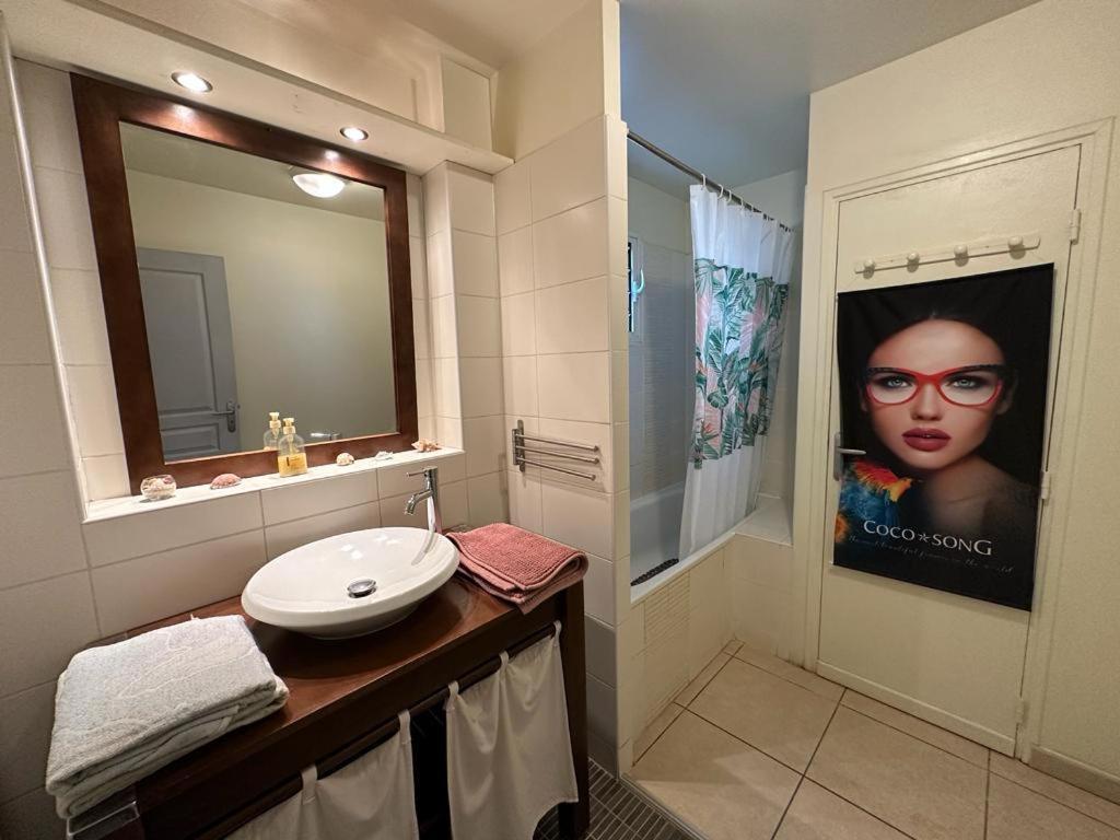Appartement T3 Proche Aeroport Et Nordev Sainte-Clotilde Eksteriør bilde